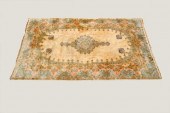 GOOD PERSIAN KIRMAN CARPETThe
