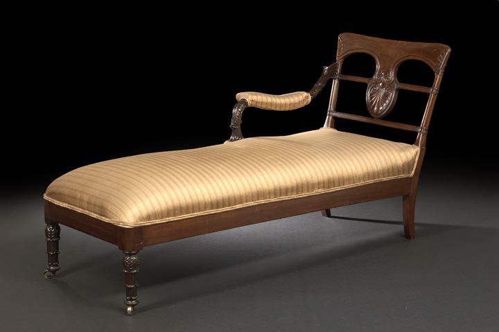 Good Restauration Mahogany Chaise