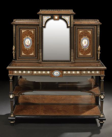 Good Victorian Ebonized and Amboyna