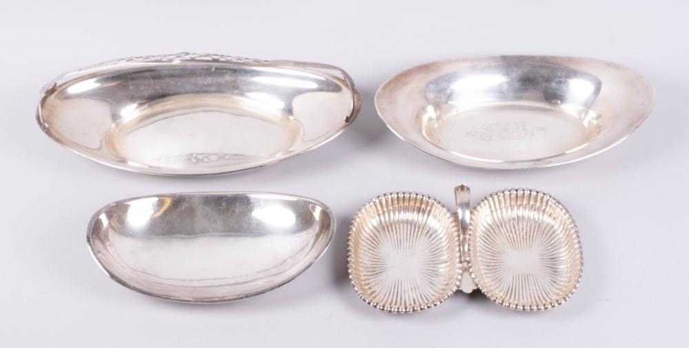 GORHAM SHELL FORM HANDLED DISH WITH