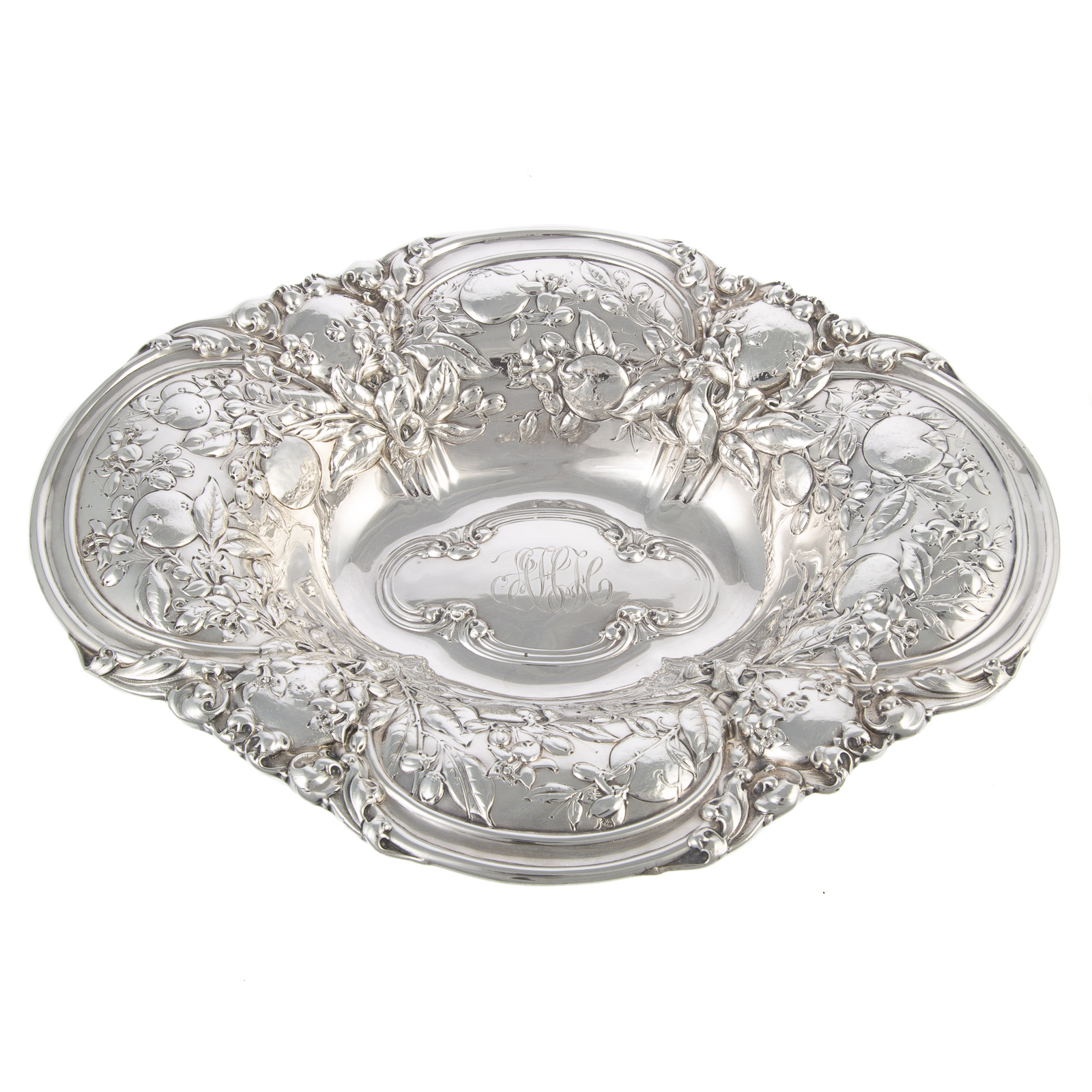 GORHAM STERLING REPOUSSE CENTERBOWL
