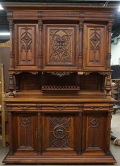 GOTHIC REVIVAL CARVED WALNUT C