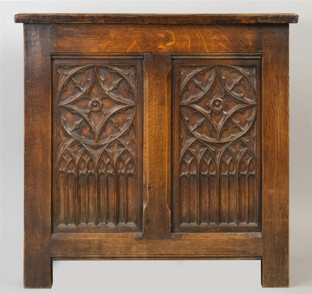 GOTHIC REVIVAL OAK UMBRELLA