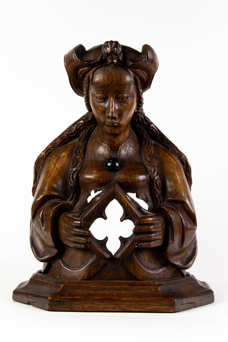 GOTHIC STYLE CARVED OAK FIGURAL