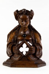 GOTHIC STYLE CARVED OAK FIGURA