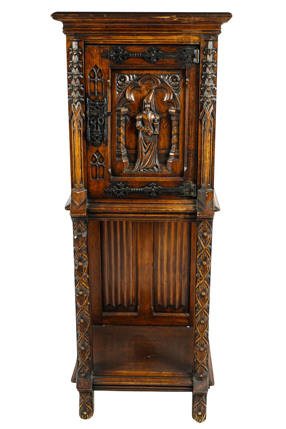 GOTHIC STYLE CARVED OAK SACRISTY