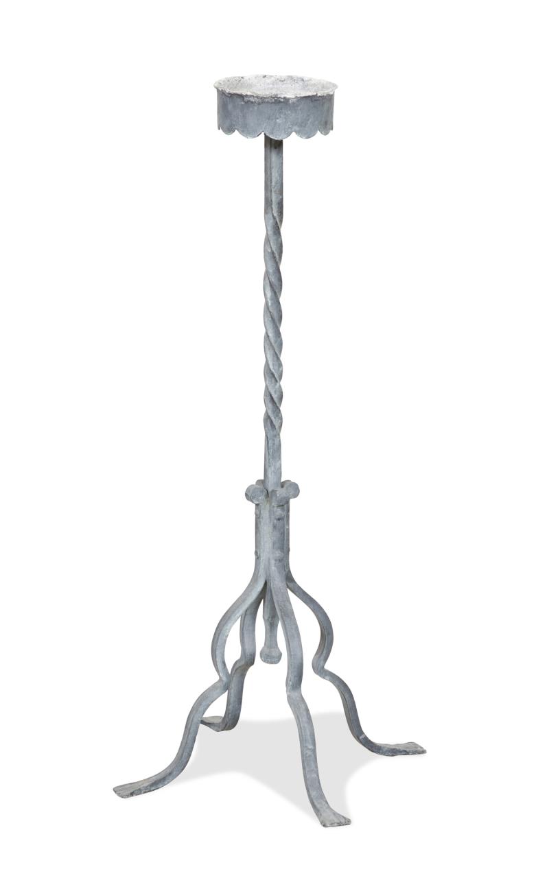 GOTHIC STYLE WROUGHT IRON CANDLE