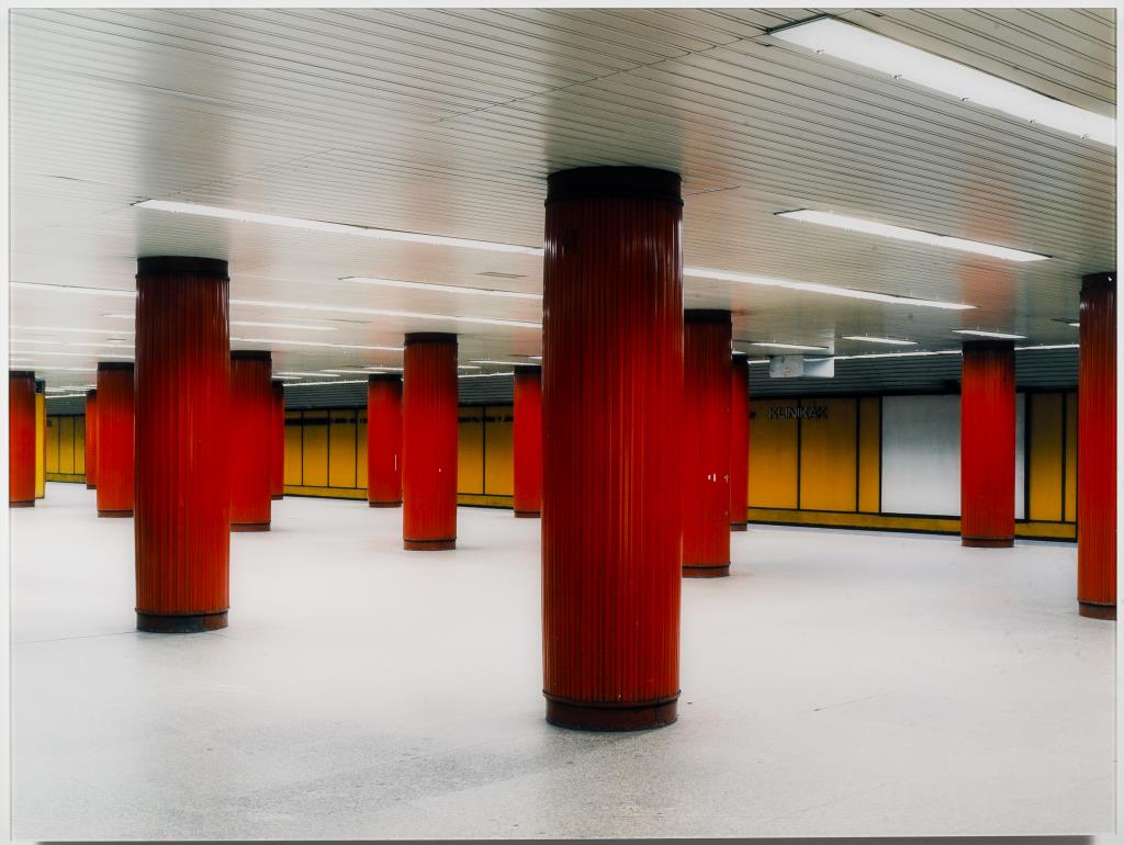 GOTZ DIERGARTEN "O. T. (BUDAPEST,