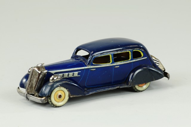 GRAHAM PAIGE SEDAN Japan pre-war