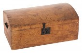 GRAIN-PAINTED DOME-TOP TRUNK 1