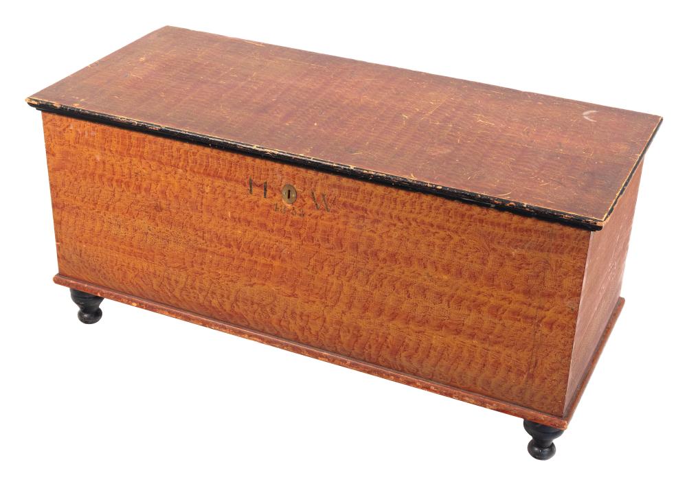 GRAIN-PAINTED SIX-BOARD CHEST