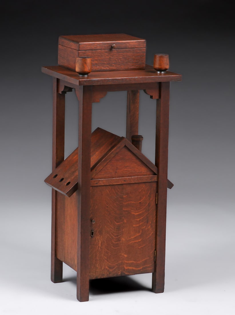 GRAND RAPIDS ARTS & CRAFTS SMOKER'S