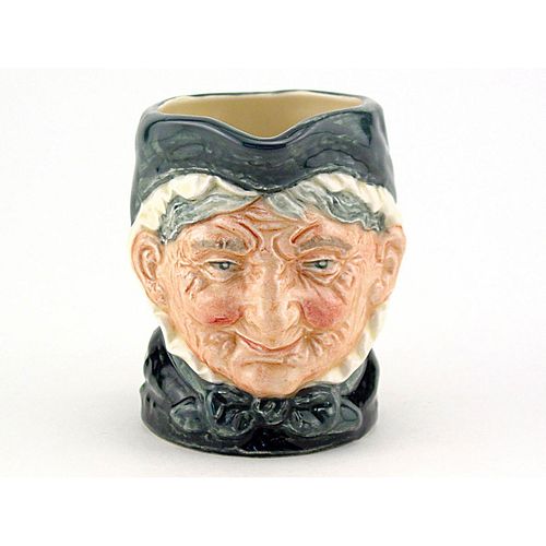 GRANNY D6384 - ROYAL DOULTON