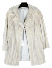 GRAY FUR COATno label; shoulde