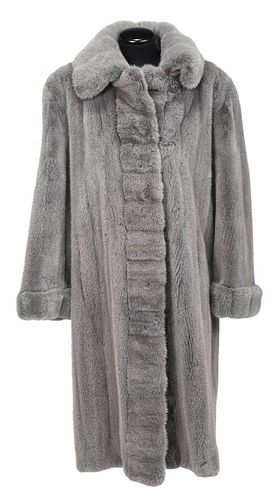 GRAY MINK COAT20th century, wrap