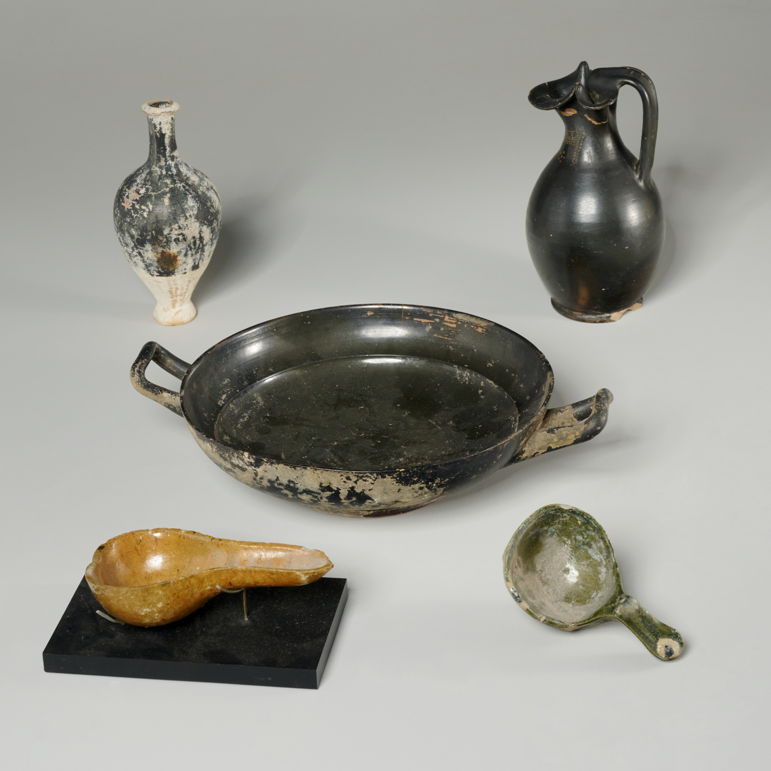 GRECO-ROMAN STYLE BLACKWARE &