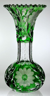 GREEN-CLEAR CUT GLASS VASE WIT