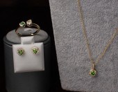 GREEN DIAMOND RING, NECKLACE A