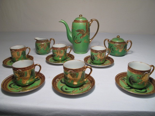 Green gilt Moriage style