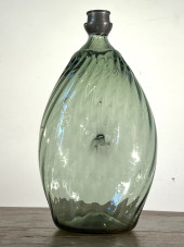 GREEN GLASS PINCH FLASK<br>An