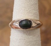 GREEN HARDSTONE AND FOURTEEN K