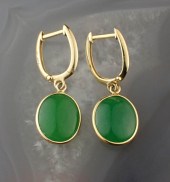 GREEN JADE AND FOURTEEN KARAT