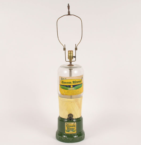 Green River dispenser, geometric