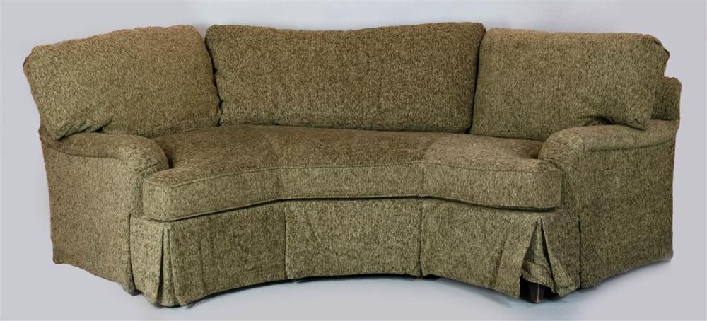 GREEN TWEED UPHOLSTERED CORNER