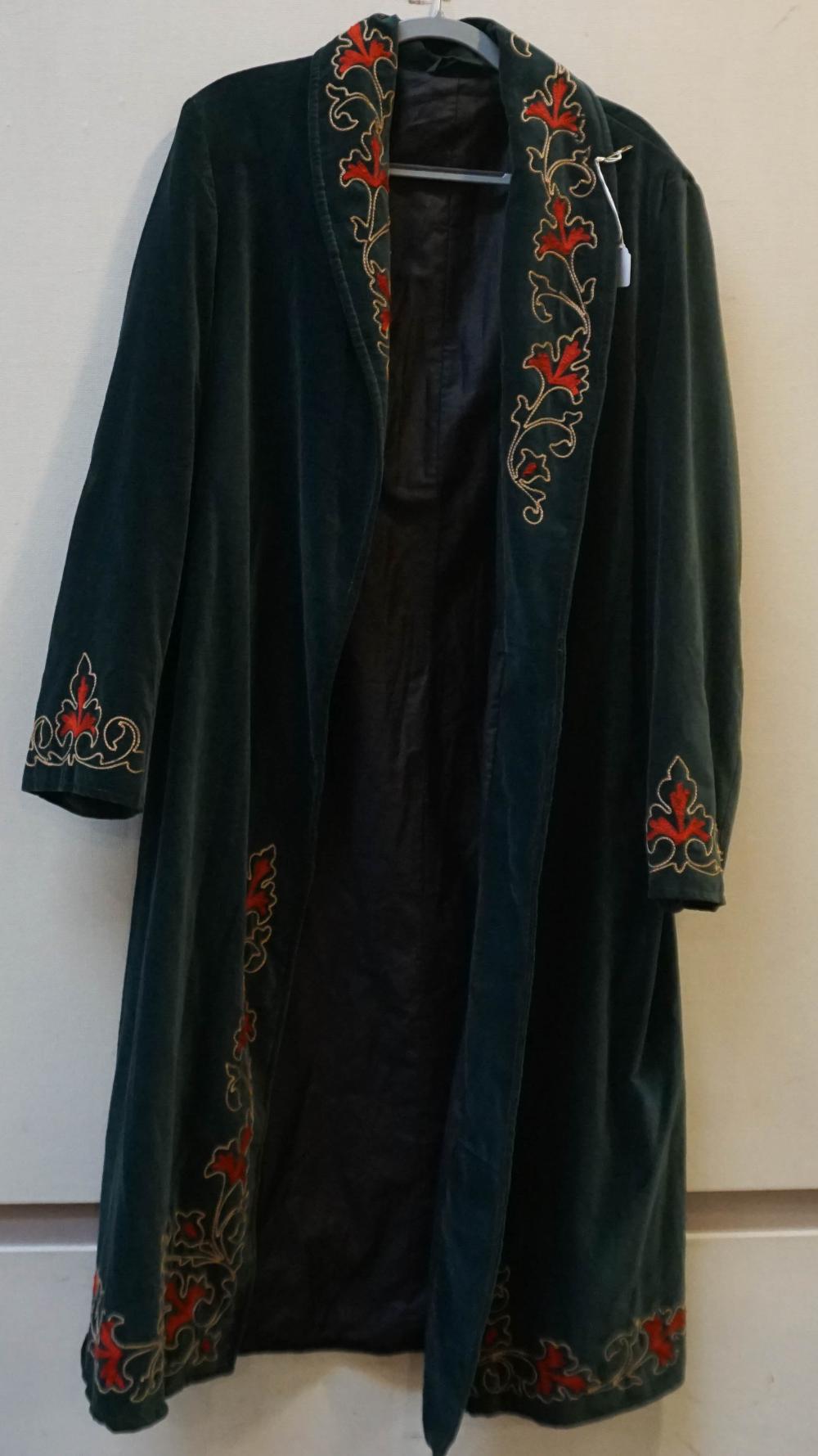 GREEN VELVET EMBROIDERED