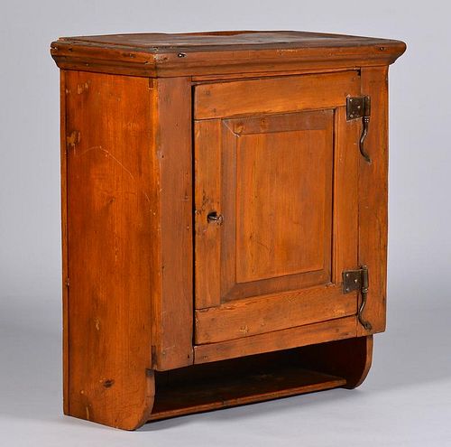 GREENE CO. HANGING CUPBOARD,