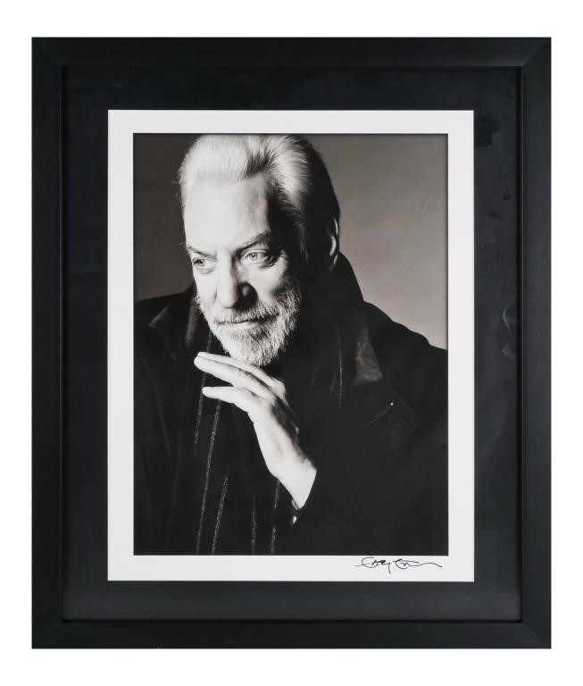 GREG GORMAN, DONALD SUTHERLAND