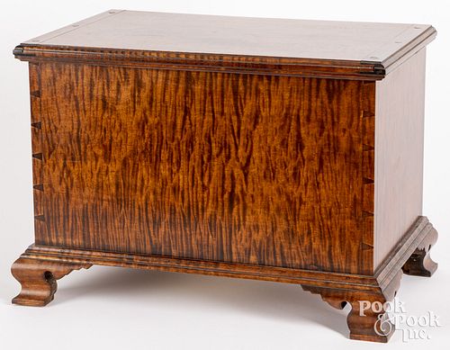 GREGG PERRY TIGER MAPLE MINIATURE
