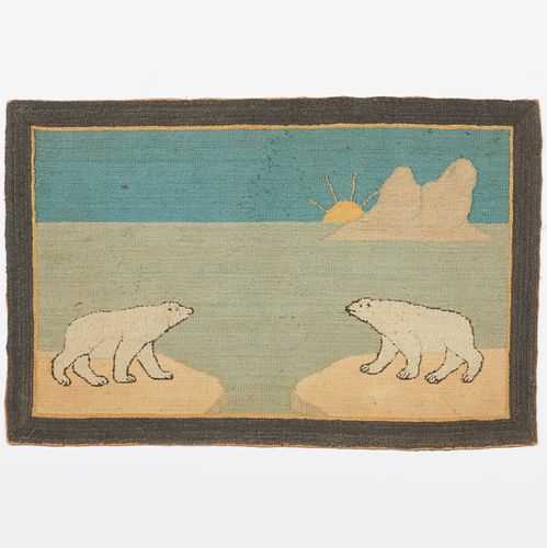 GRENFELL HOOKED RUG WITH POLAR