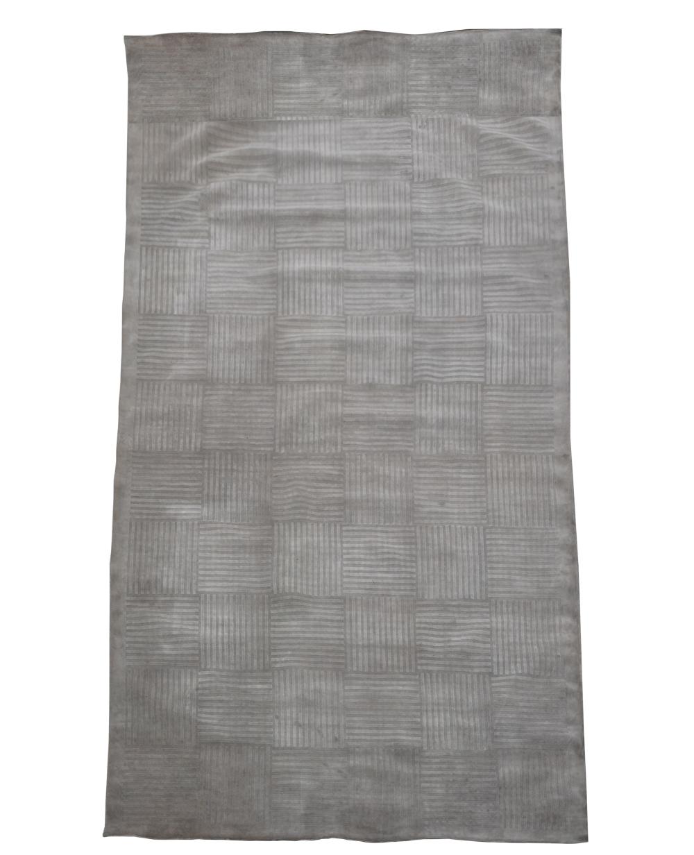 GREY AREA RUGGrey Area Rug,  wool