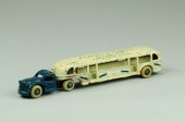 GREYHOUND GMC BUS Arcade cast