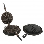 GRISWOLD CAST IRON HEART STAR