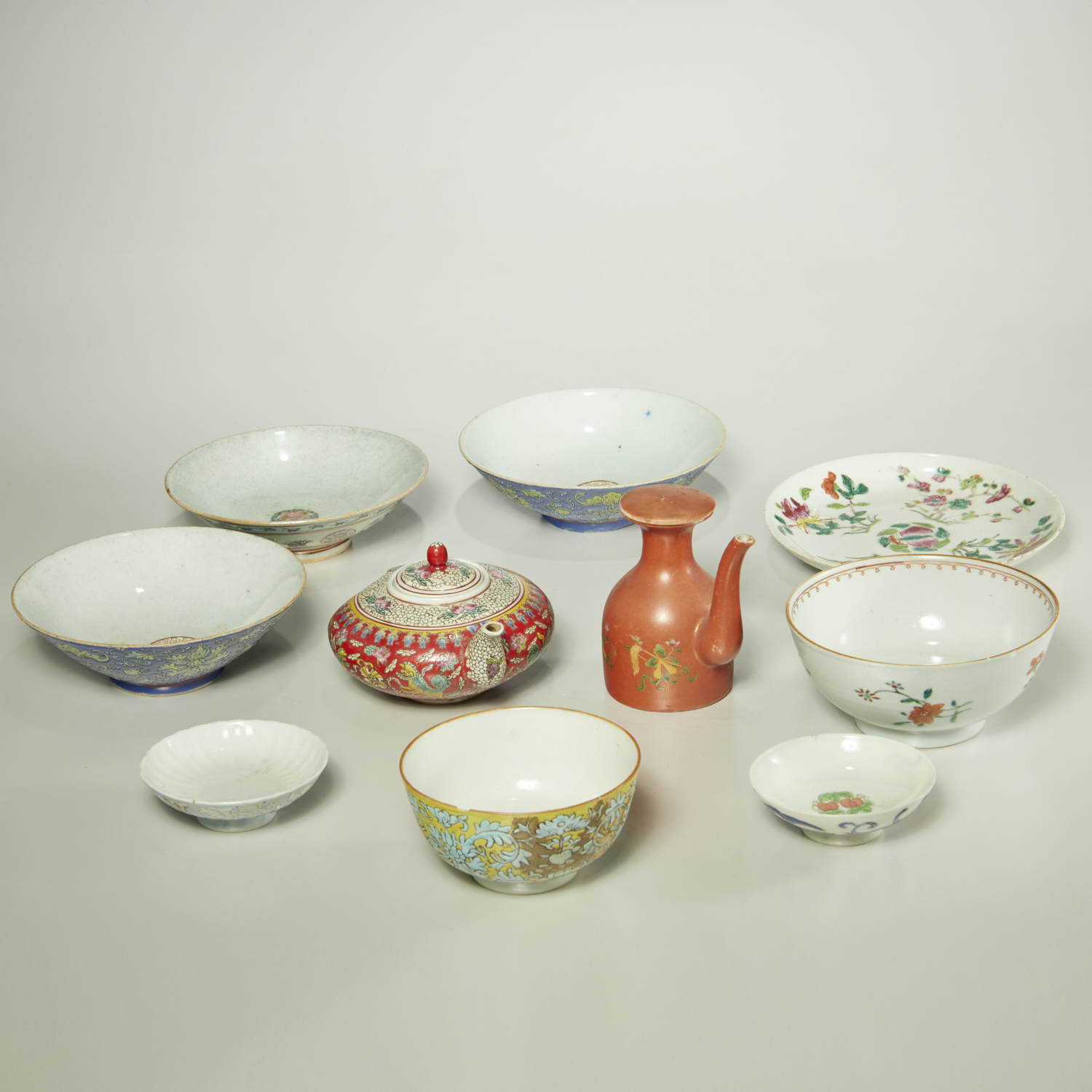 GROUP (10) CHINESE PORCELAIN