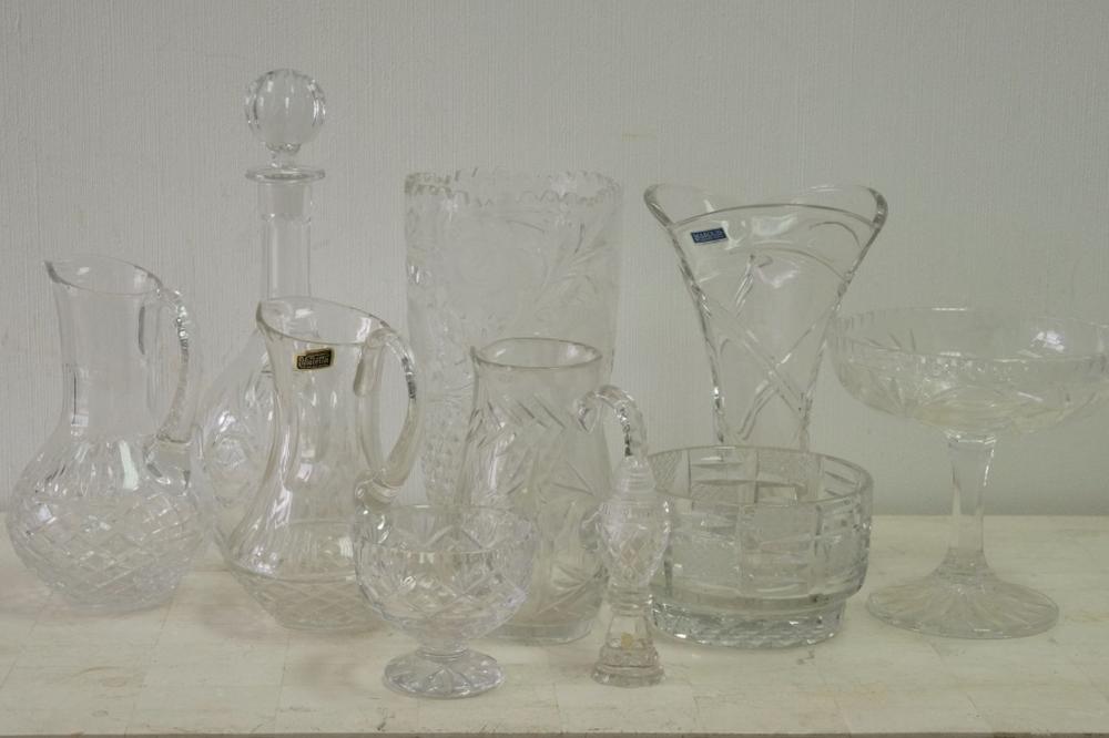 GROUP, 10 PIECES CUT CRYSTAL &