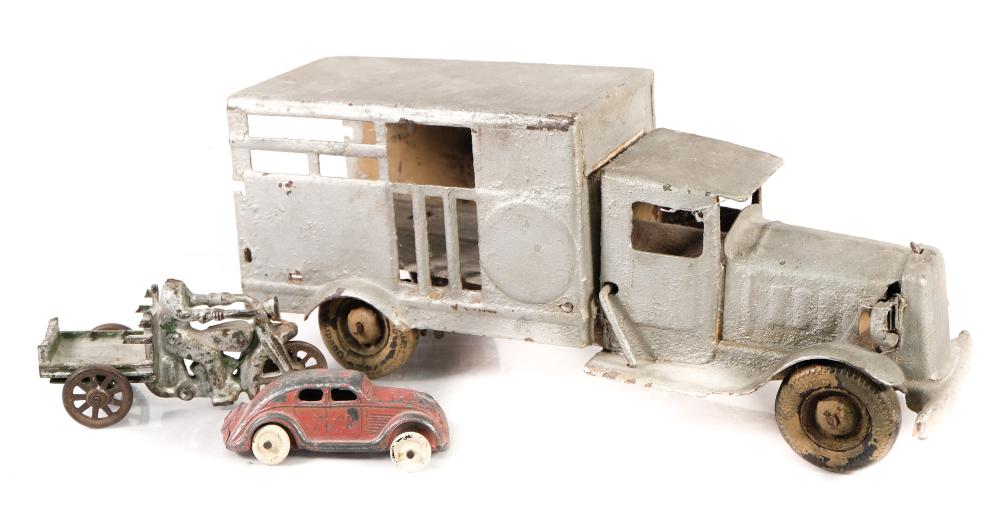 GROUP, 3 VINTAGE METAL TOY