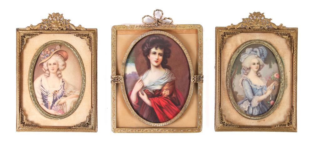 GROUP, 3 VINTAGE OVAL PORTRAIT