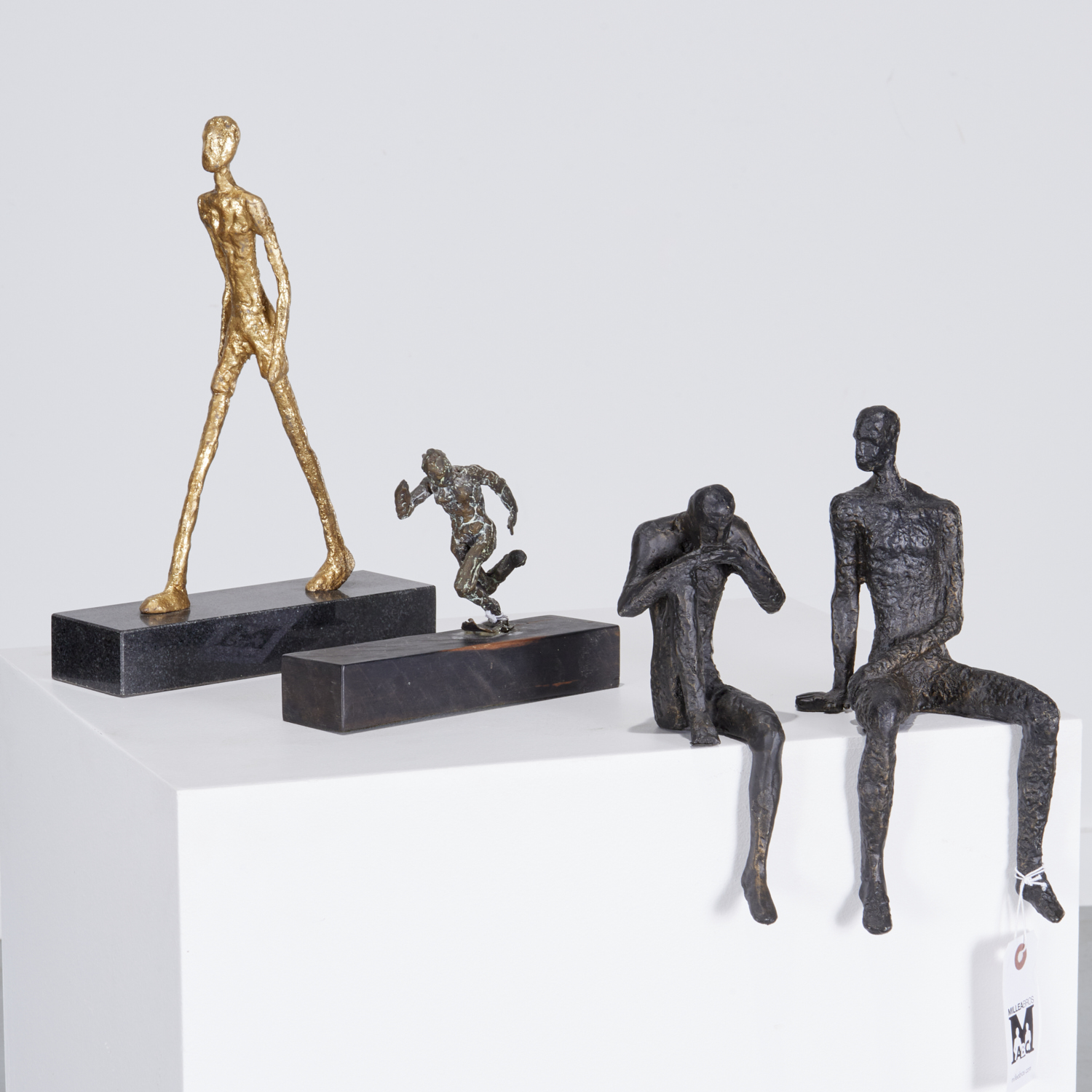 GROUP (4) GIACOMETTI STYLE FIGURE