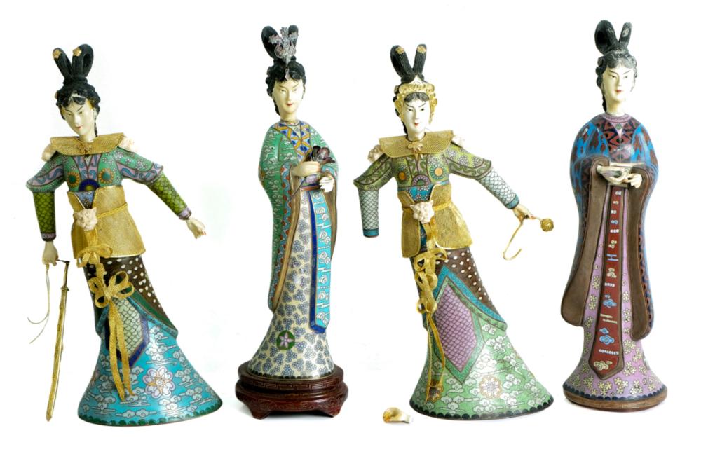 GROUP, 4 VINTAGE CHINESE