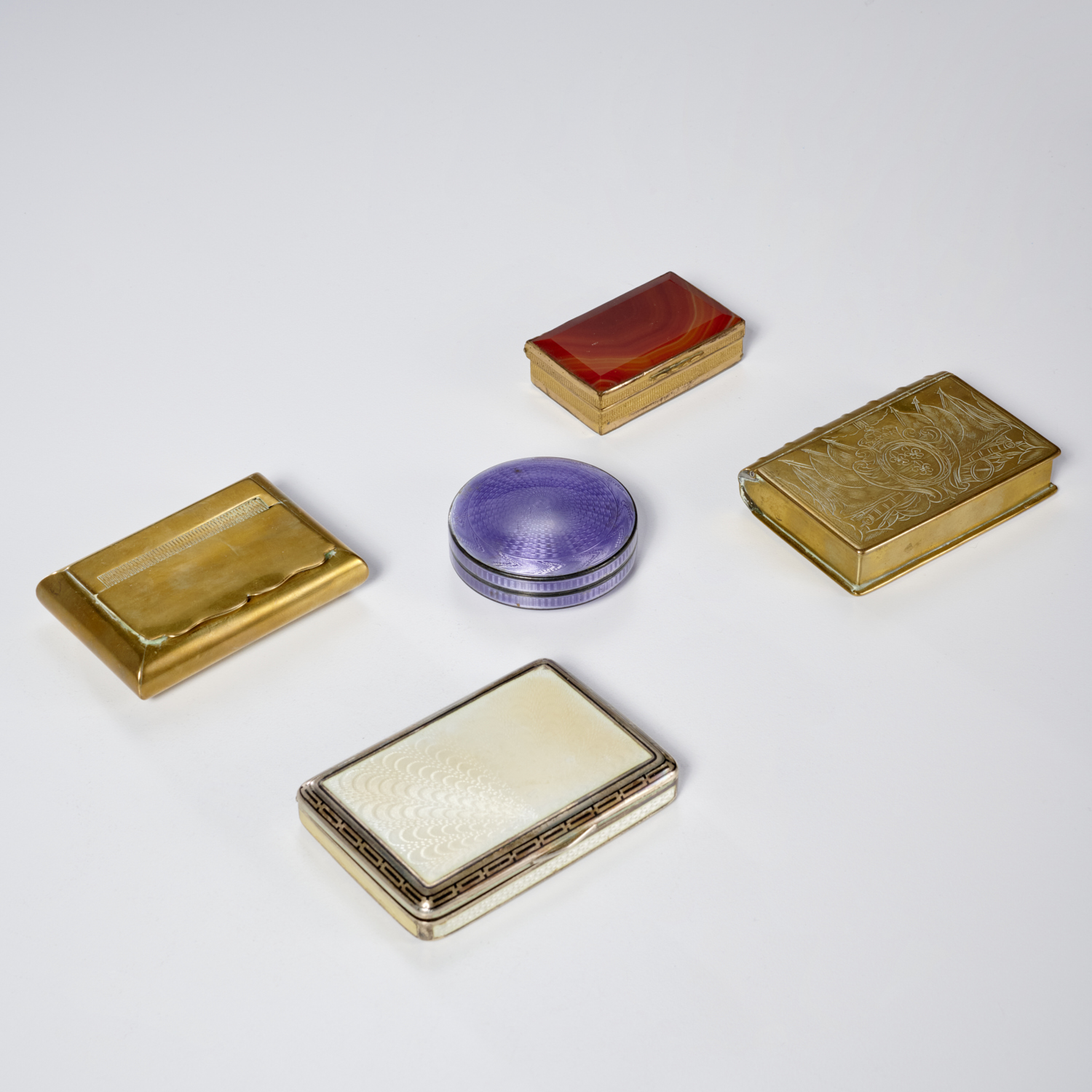 GROUP (5) SNUFFS, COSMETIC &