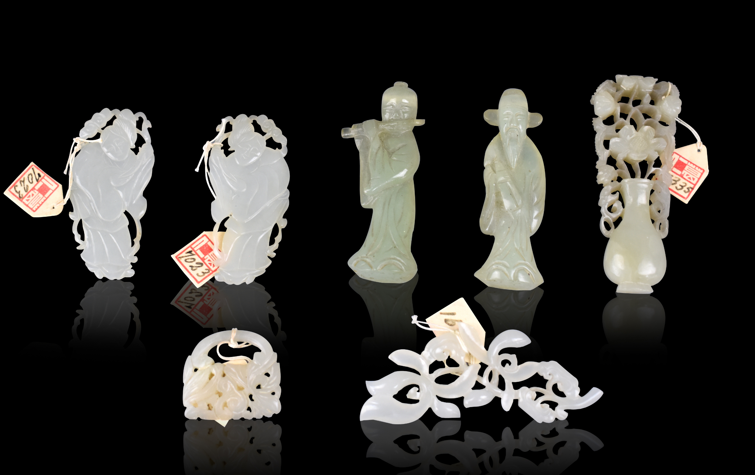 GROUP 7 CHINESE JADE CARVED