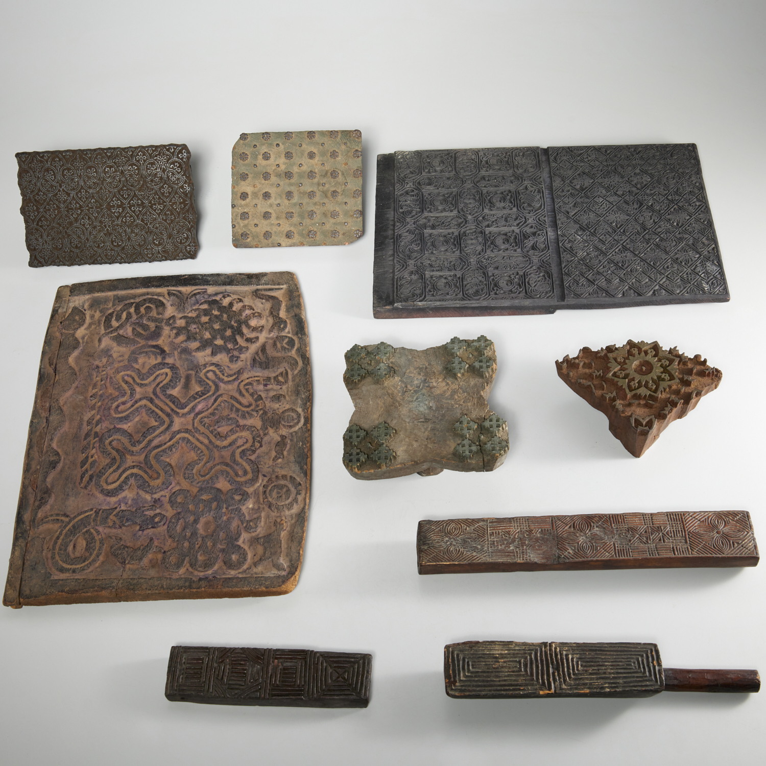 GROUP (9) ANTIQUE ASIAN WOOD