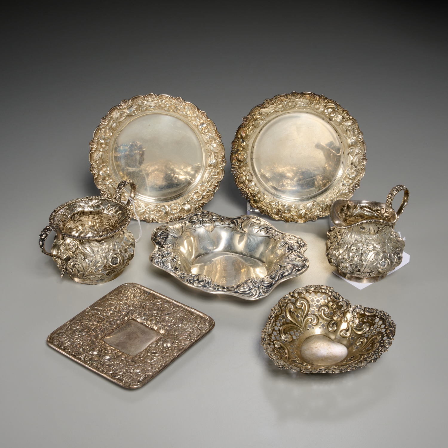 GROUP AMERICAN STERLING REPOUSSE
