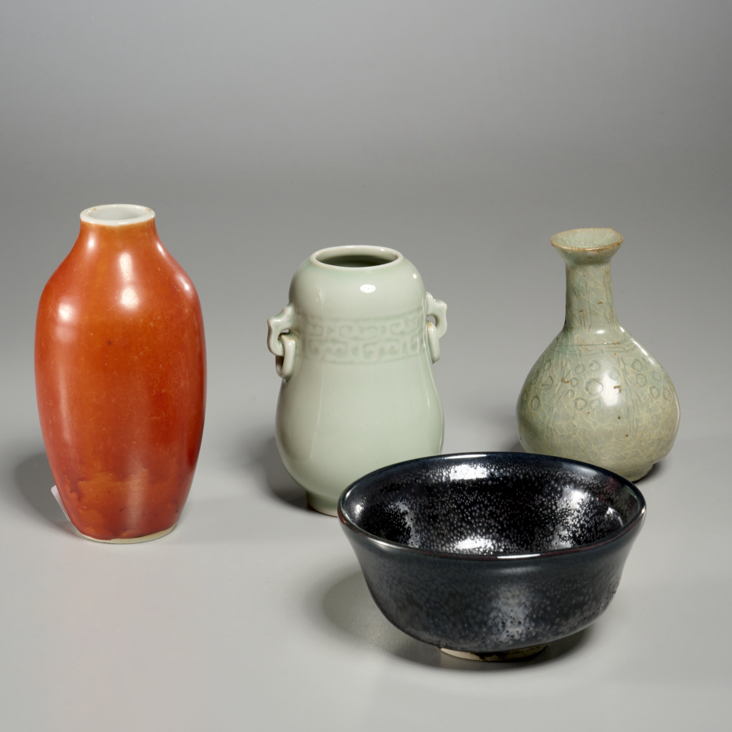 GROUP ASIAN MONOCHROME PORCELAINS