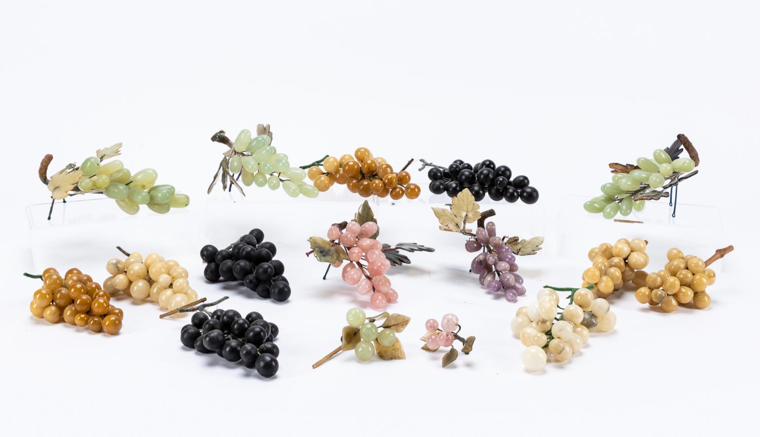 GROUP, FIFTEEN MIXED HARDSTONE
