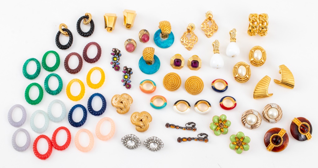 GROUP LOT OF DROP & CLIP EARRING