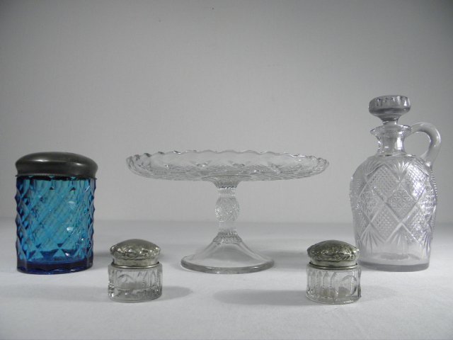 Group lot of early American pattern